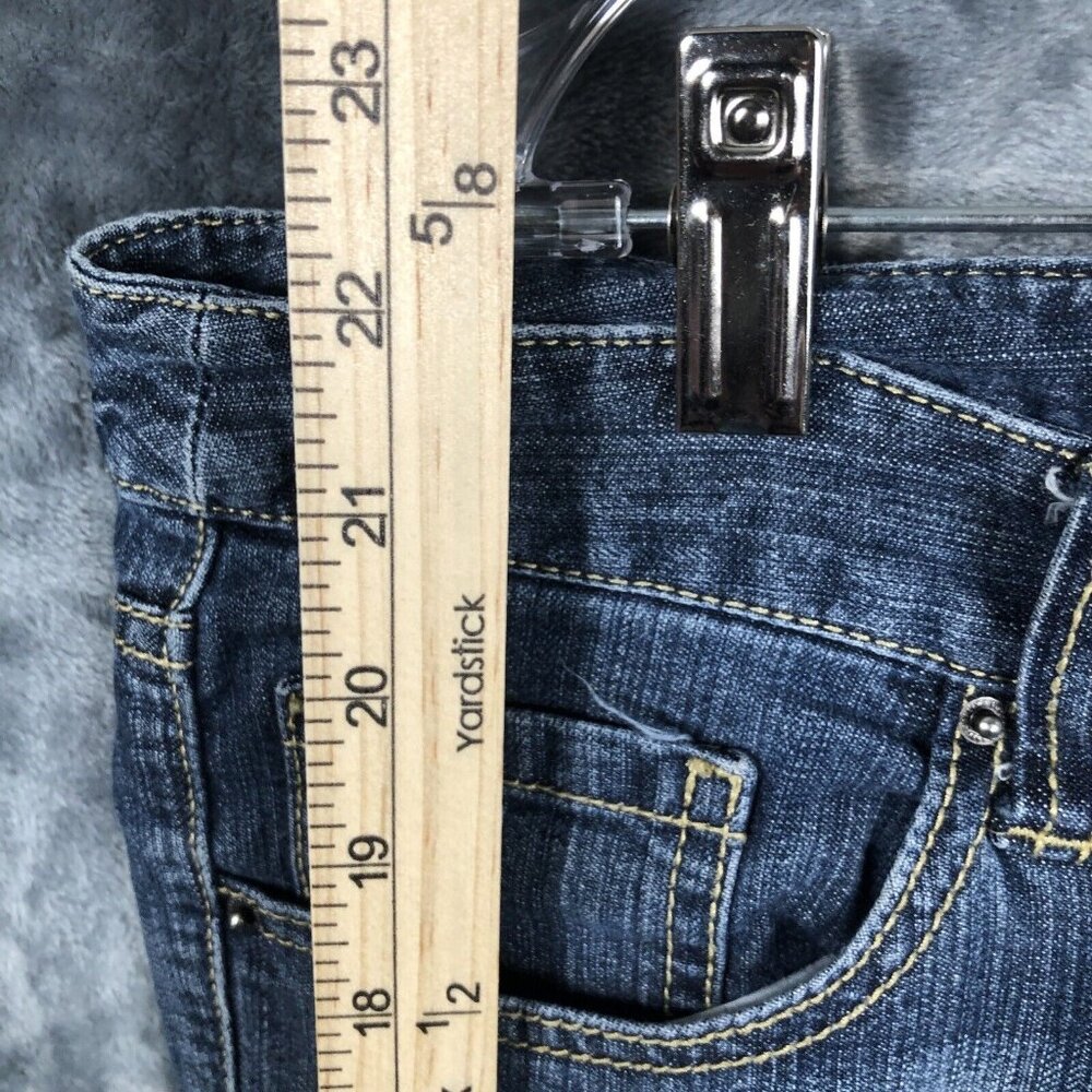 Mossimo Denim Bermuda Shorts Women’s Size Adult 17 Distressed Stretch Fit 6 - Picture 14 of 16